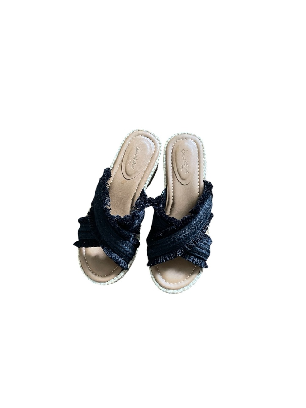 Universal Thread Black Woven Slide Sandals EUC